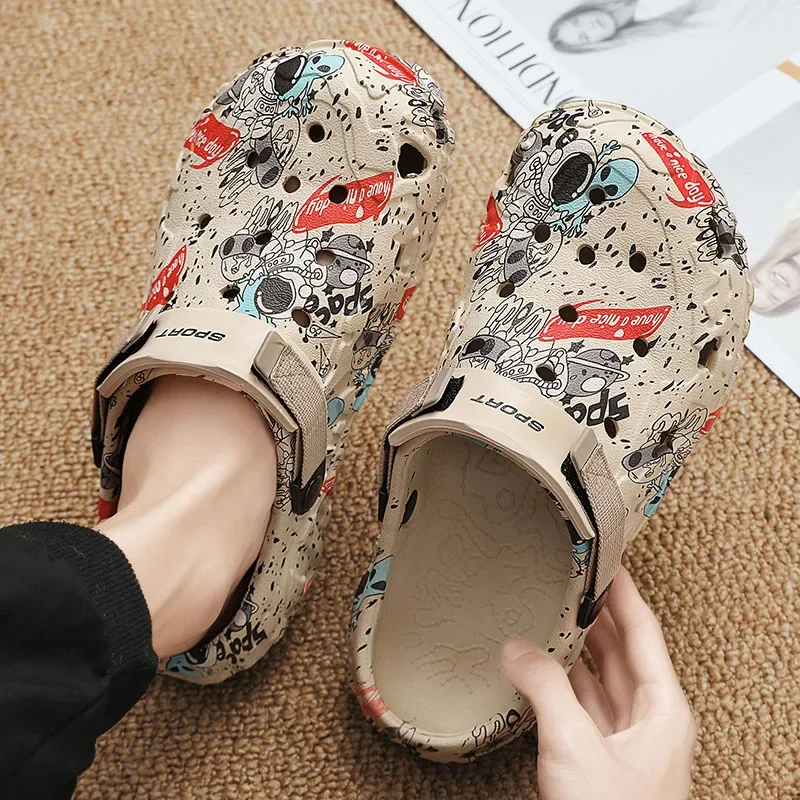 

Men Shoes Slippers Men Garden Flat Sandals Platform Sandals Man Summer Sandals 2025 Male Sneakers Outdoor Flip Flops Home Clogs