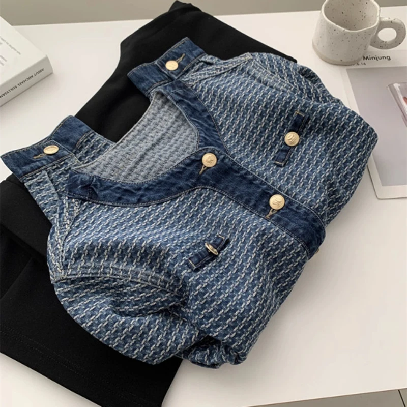 Women Washed Blue Denim Jacket Autumn Vintage O-neck Single Gold Buckle All-match Short Coat Female Loose Outwear Trendy