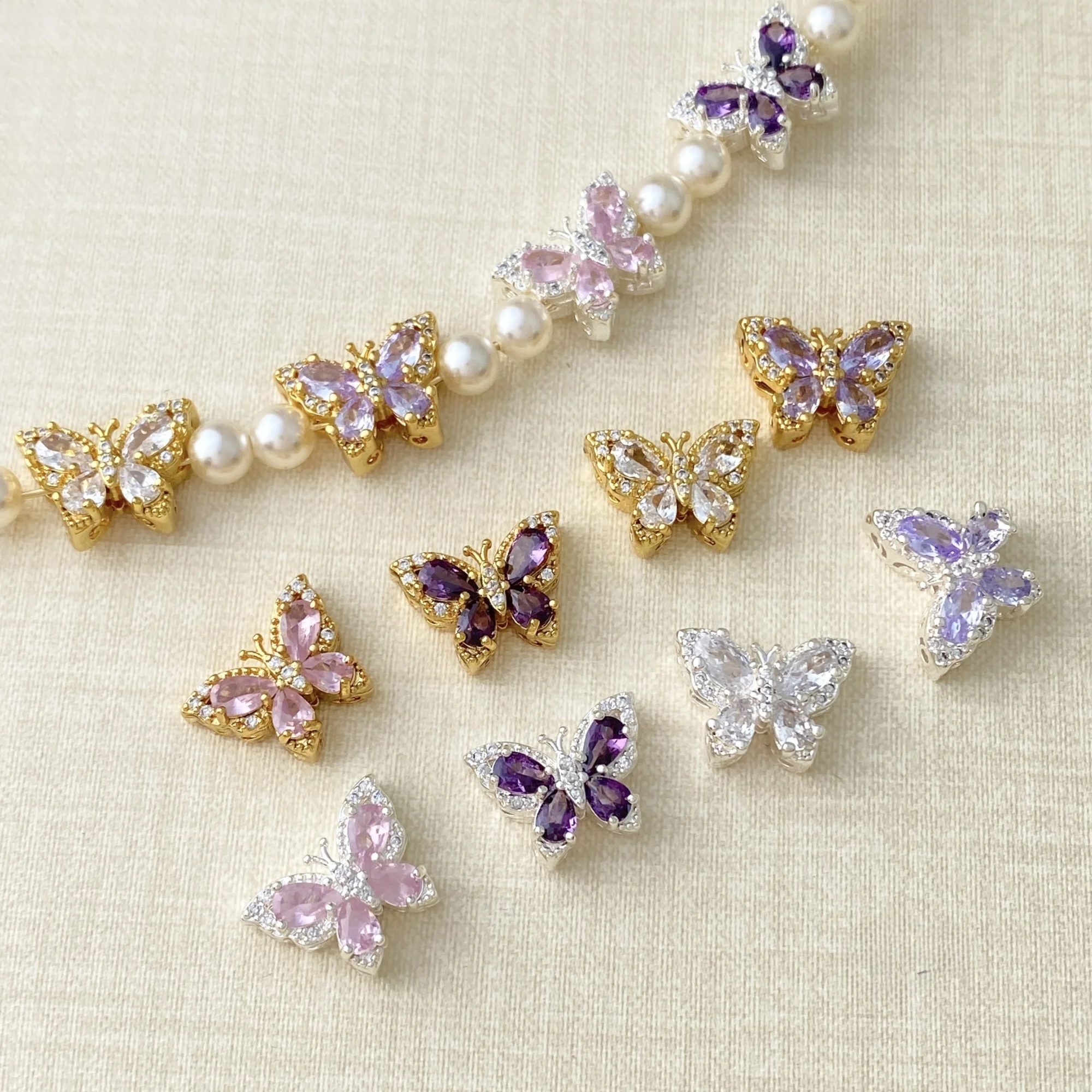 contas-espacadoras-borboleta-diamantadas-com-preservacao-de-cor-banhadas-a-cobre-e-ouro-real-materiais-diy-para-colares-pu