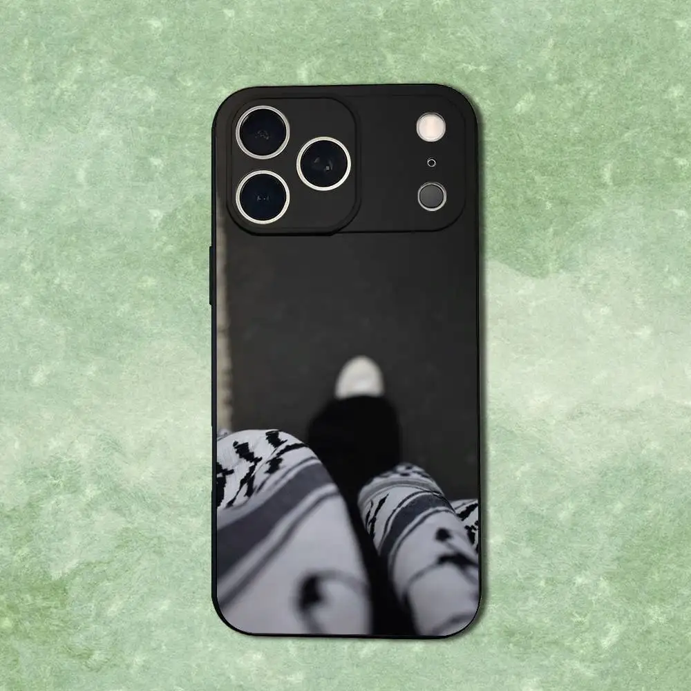 Keffiyeh Hattah coque de téléphone de mode pour iPhone 14,13,17,12,11,16,15,Plus,Pro Max, XS,X,XR,SE,Mini, couverture noire en Silicone souple