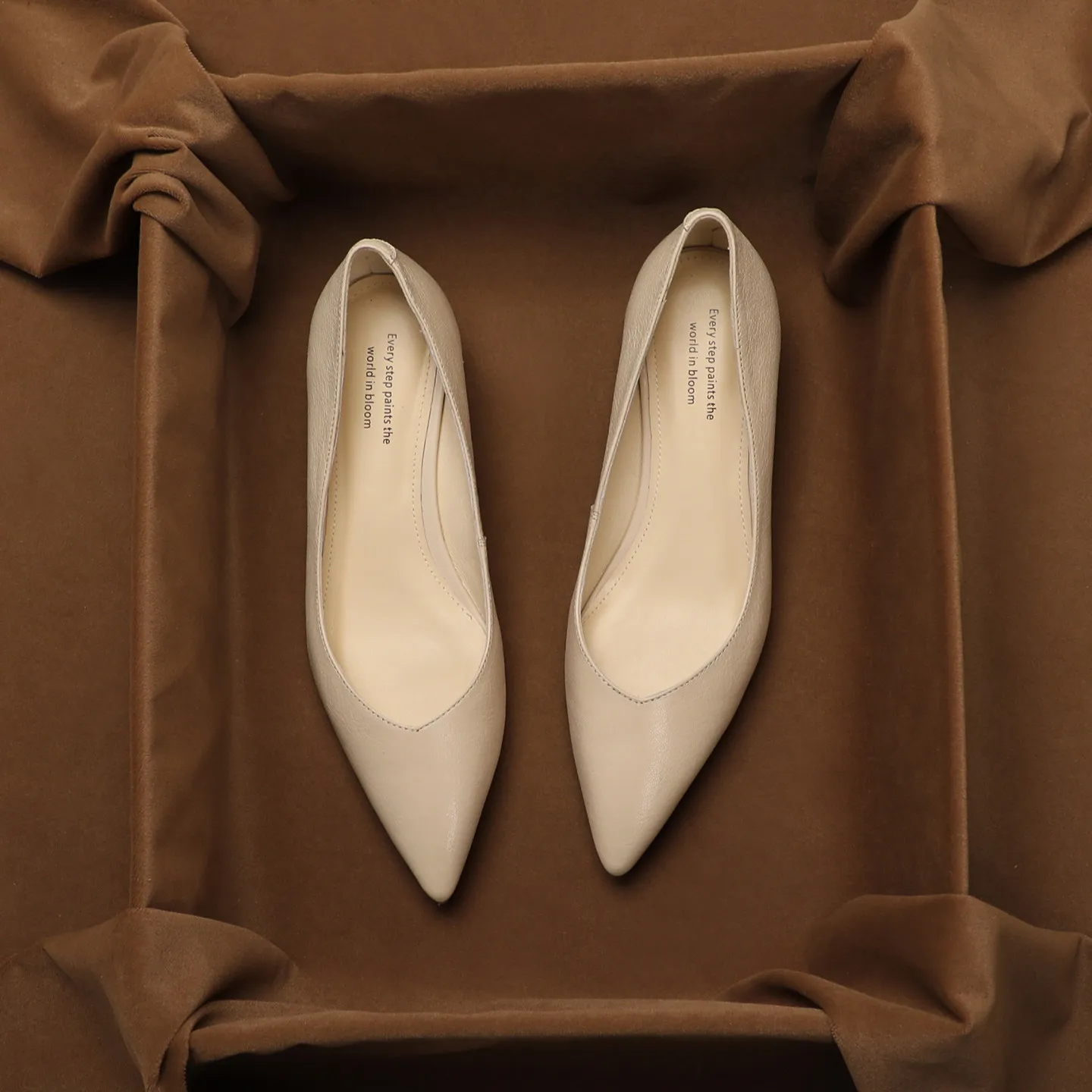 

SHOEBOX simple and versatile retro-style genuine leather pointed-toe slip-on elegant medium-heel shallow-mouth women's shoes