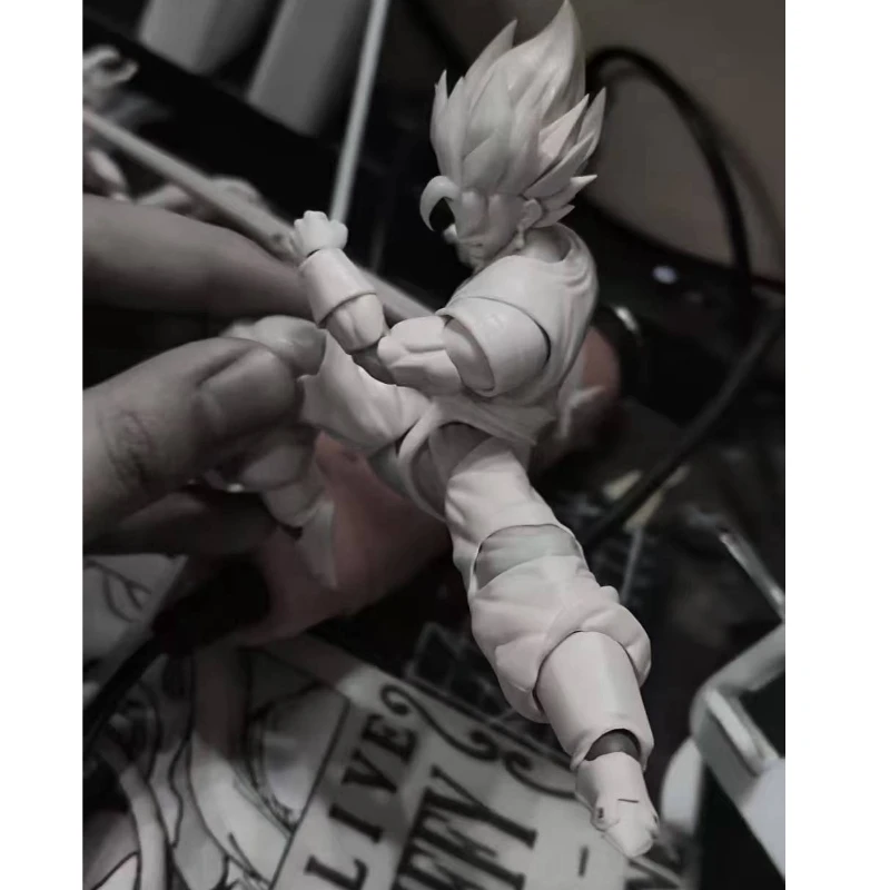 Bandai Trunks Super Saiyan Action Figure Dragon Ball Z