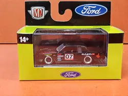 M2 machines 1/64 Ford The seventh black Die-cast alloy car model collection display child gift