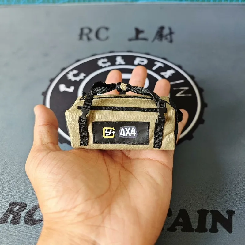Model symulacyjny torby bagażowej samochodu Części dekoracyjne do 1/10 1/8 RC Crawler Car TRX4 SCX10 RC4WD D90 D110 MK07 Tank 300 Wrangler
