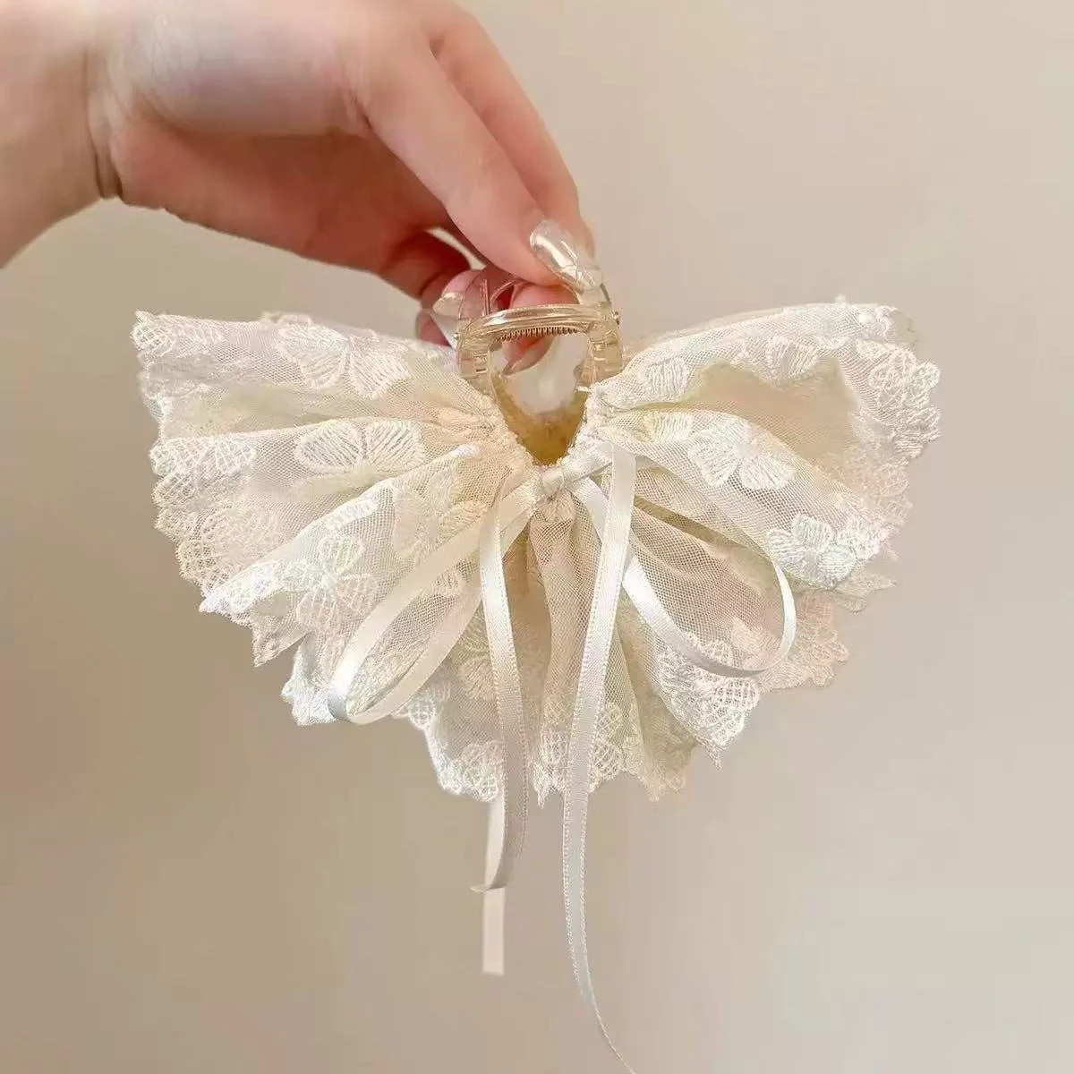 1 Stück Koreanischer Stil Elegante Schmetterlingsknoten-Schleife Bestickte Spitzen-Haarklammer, Damen-Haarspange für Pferdeschwanz und Halb-Up-Haarspange – Detail 7