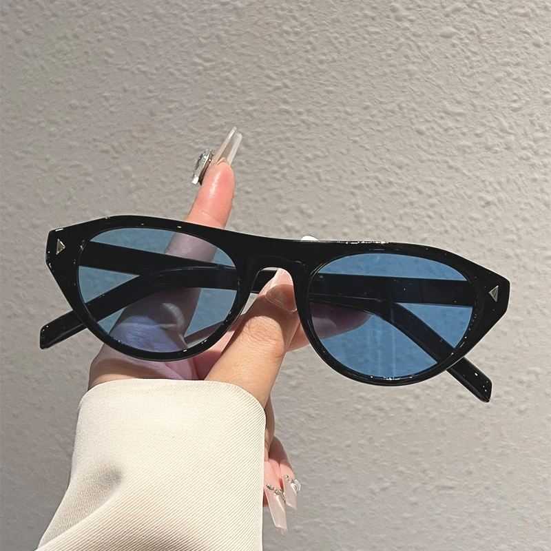 KAMMPT Cat-Eye-Sonnenbrille für Damen, modisch, Vintage, einfarbige Gläser, lässige Deko-Sonnenbrille, trendig, 2026, neues Retro-Design