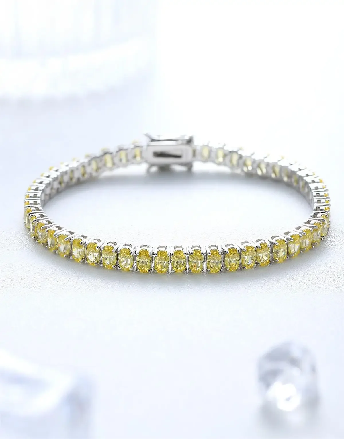 Ruif 925 Silver Classical Crushed Ice Cutting Zirconia Bracelet for Women Trendy Bride Wedding Jewelry