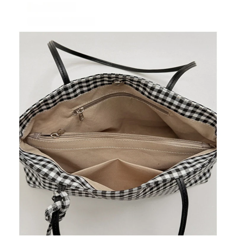 Karierte Canvas-Umhängetasche für Damen, leichte, lässige Pendler-Handtasche, Vintage-Tragetasche mit kariertem Muster und Farbblock-Design – Detail 5