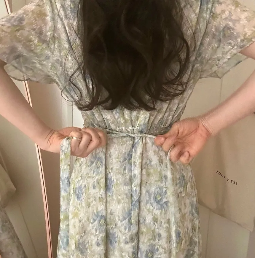 2 kolory kwiatowy Print z krótkim rękawem sukienka wróżki kobiety 2025 lato V Neck moda damska plaża długie sukienki z szyfonu Vestidos (JJ8003