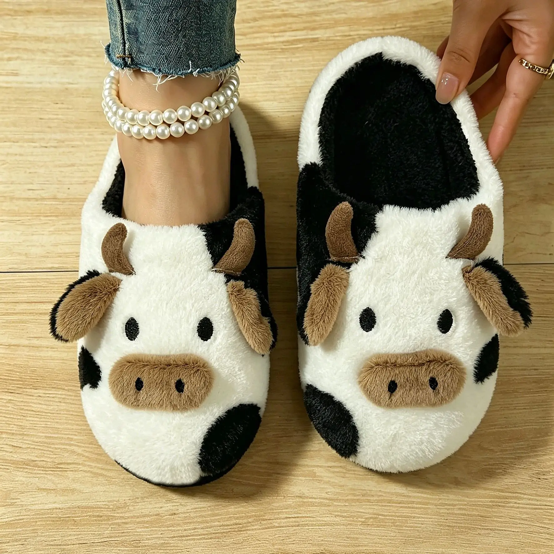 Men Shoes Size To Women - Comfortabele koeienpluche pantoffels voor dames, geruisloos,