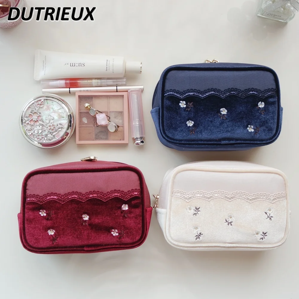 

Cute and Sweet Embroidered Small Flower Velvet Mesh Splicing Rectangular Cosmetic Bag Small Travel Portable Makeup Storage Bags