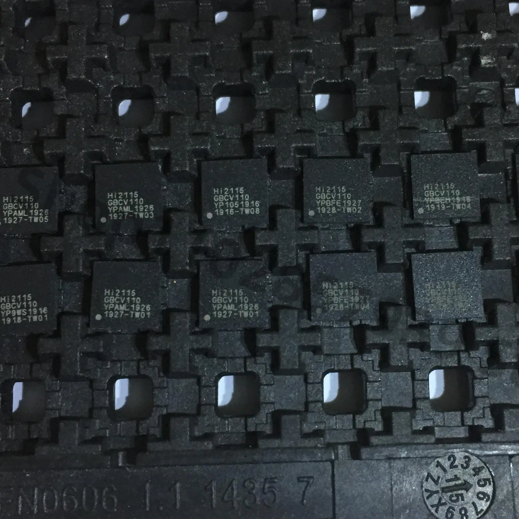 

HI2115GBCV110 HI2115 GBCV110 BGA 1 шт./лот оригинал на складе, бесплатная доставка