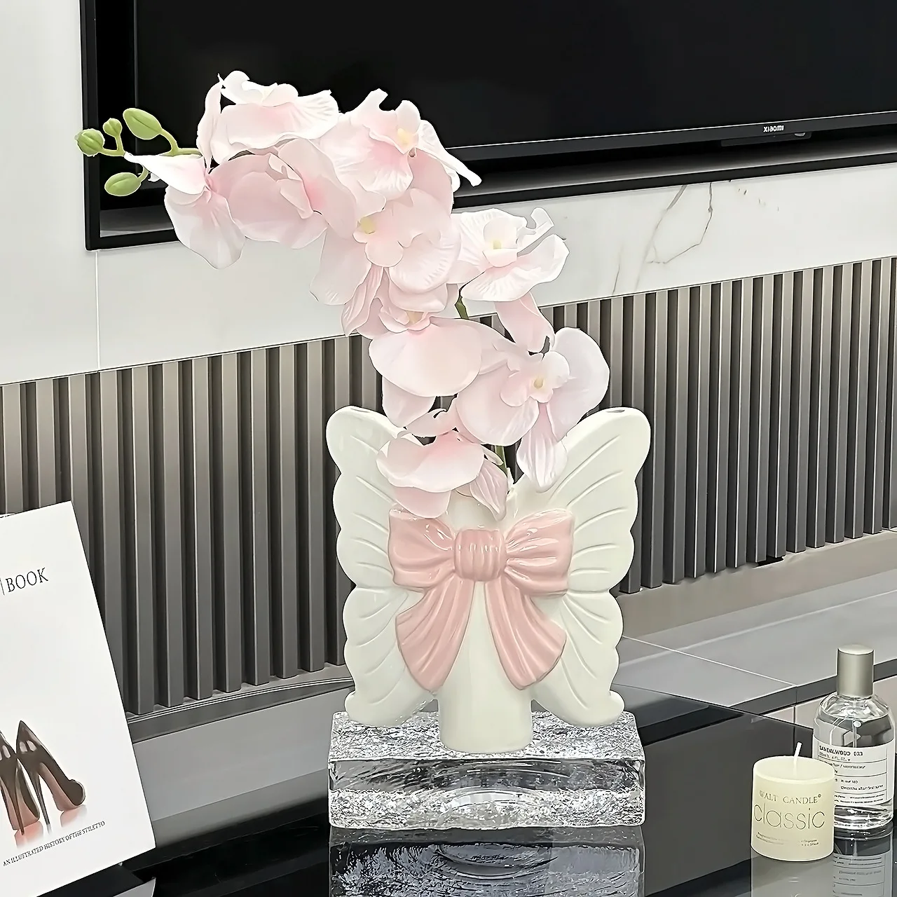 Advanced Butterfly Ceramic Vase Decoration,Bow Element Decoration for Living Room TV Cabinet,Photography Props Housewarming Gift