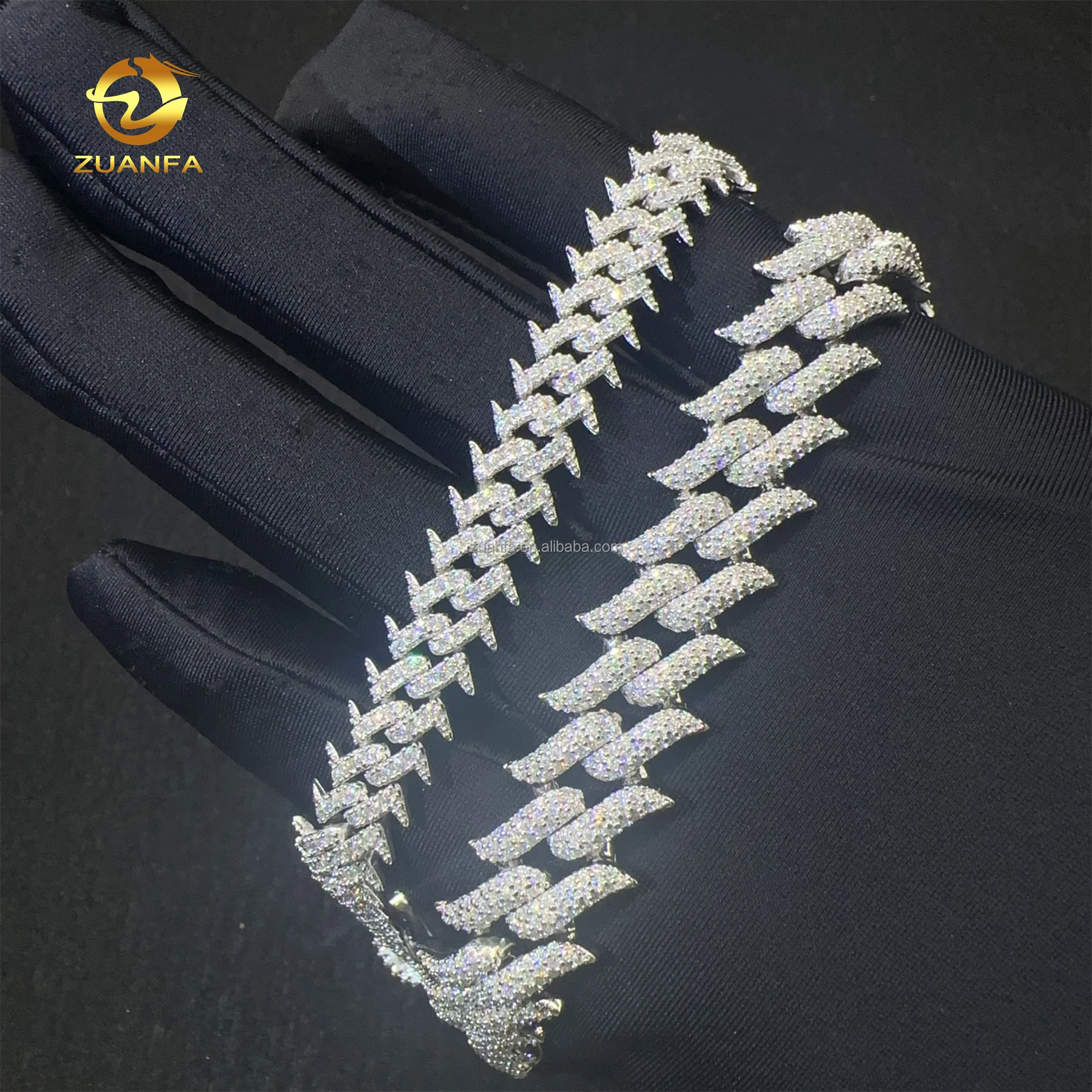 Fashion Fire Luxury Hip Hop Style Jewelry 925 Silver Rhodium Plated 10MM 15MM Moissanite Diamond Spike Cuban Link Bracelet..
