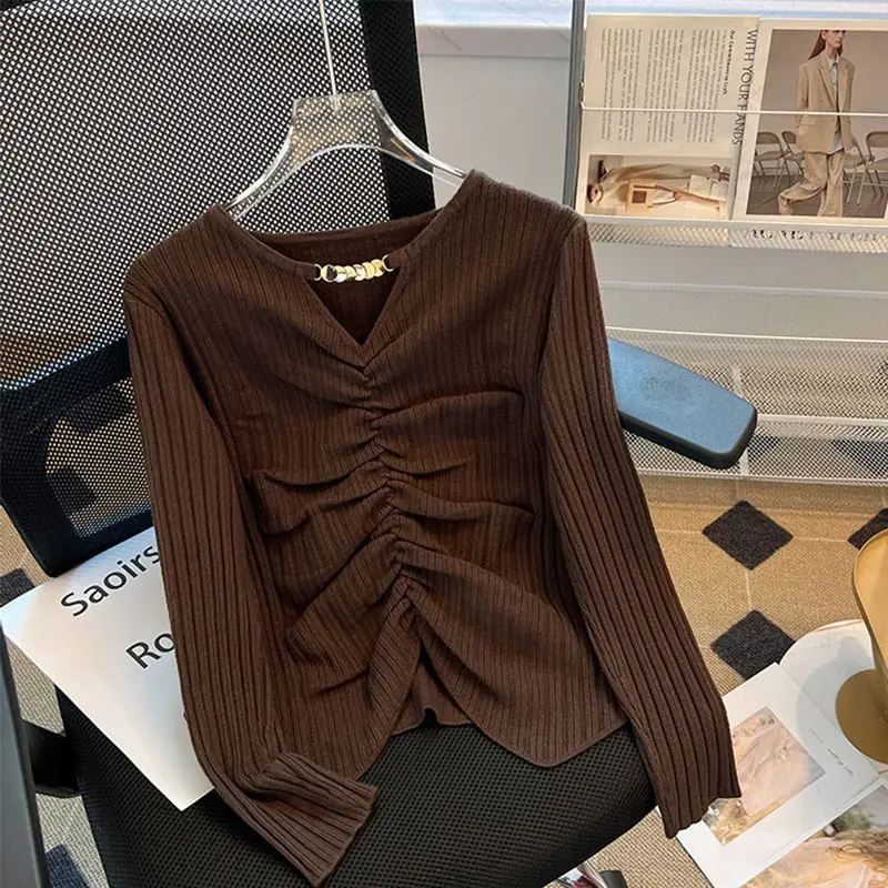 

Стильный женский топ с V-образным вырезом и длинными рукавами, вязаный, приталенный, базовый, осенне-зимний, с дизайнерским акцентом, плиссированный, в корейском стиле