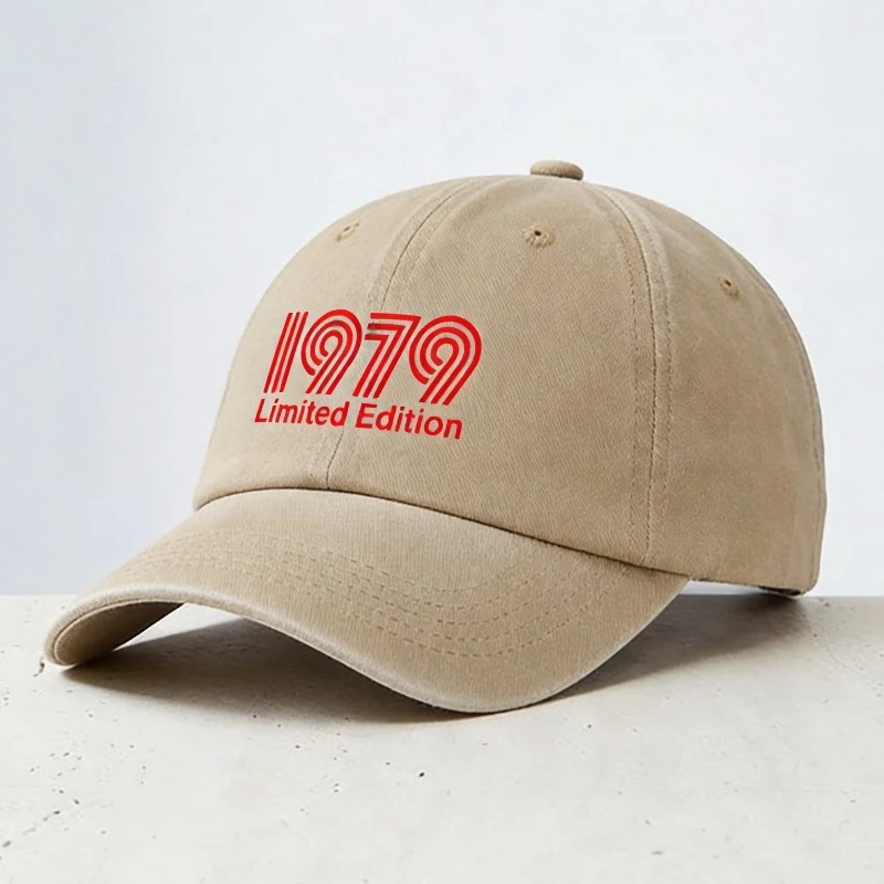 

1979 Limited Edition red Text print Baseball cap outdoor Retro Style sports Washed denim hat casual Soft top visor snapback hats