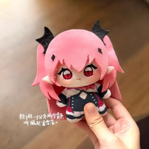 Seraph of The End Doll Ornament Krul Tepes Figure Keychains Gifts Cute Anime Figure Decorations Party Favors