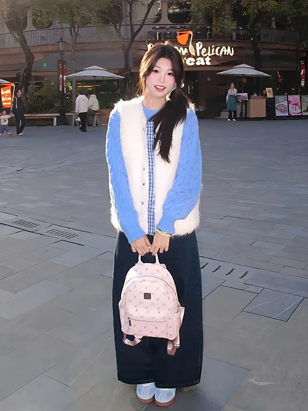  Blue Lamb Fur Vest And Sweater Set Women's Large Size Fashionable round Neck Layering Style Warm And Slimming view 4