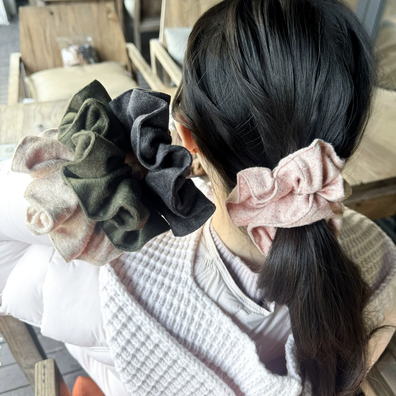 

1PC Elastic Bands Elegant Solid Color Pleated Scrunchies Woman Strong Ponytail Hair Ties Accessories Wholesale