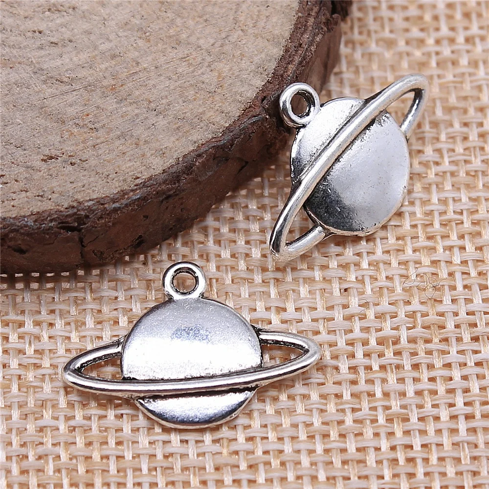 WYSIWYG 10pcs 22x15mm Planet Saturn Charm Pendants For Jewelry Making Antique Silver Color Solar System Pendants Charm Saturn