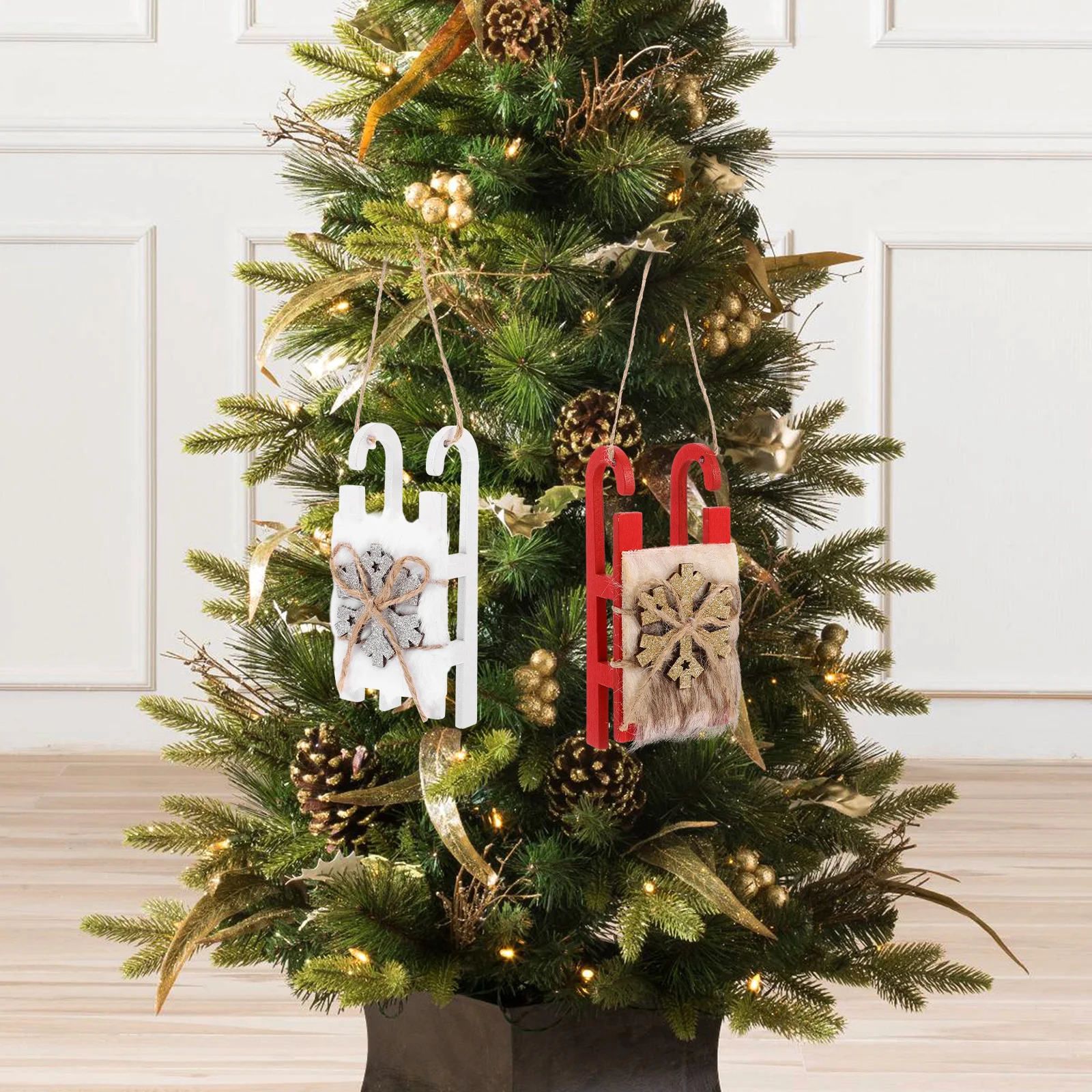 

3Pcs Wooden Sleigh Ornaments Christmas Tree Decor Rustic Style Unfinished Sled Pendant for Wall Door Indoor Outdoor Xmas Display