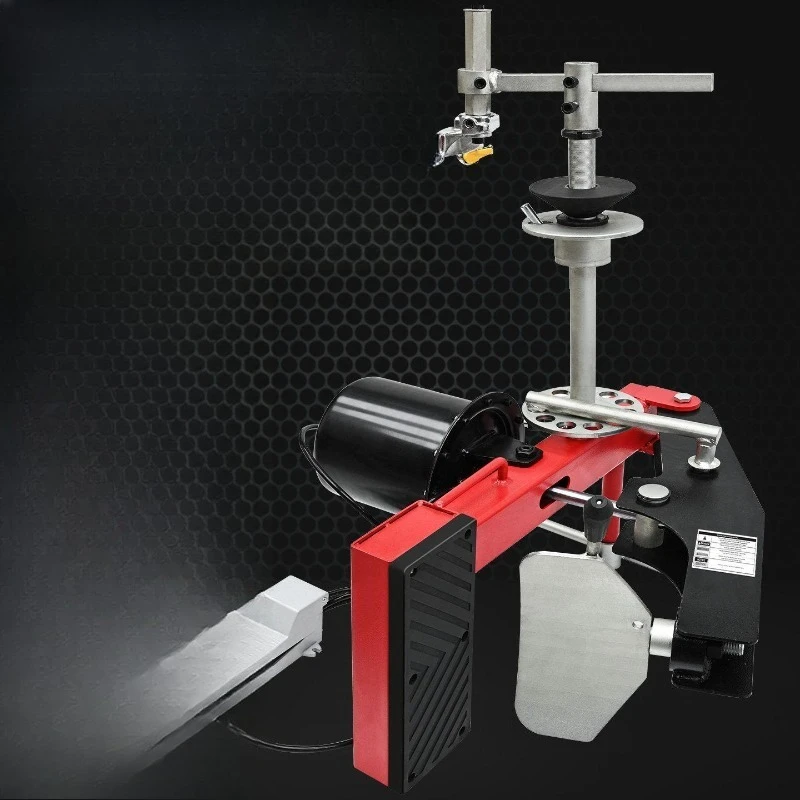Pneumatic tire picking machine, large and small truck vacuum tires, disassembly and assembly tools, auto repair