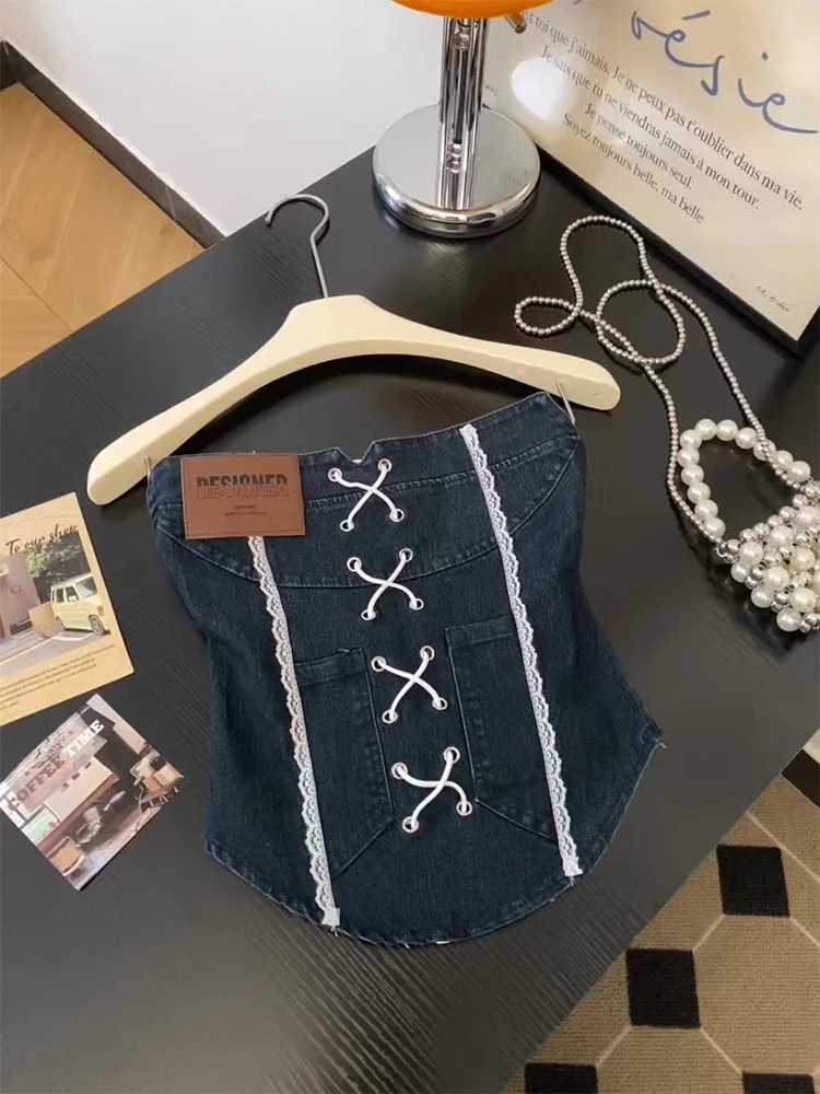 

American retro lace patchwork design denim strapless women's spring and summer Y2K sexy spicy girl waist cinching short top 2025