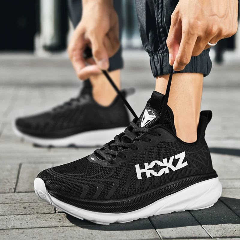 2026 New Men Retro Versatile Original Sports Shoes Casual Outdoor Walking Soft Non-slip mens trainers Male Campus Court Workout