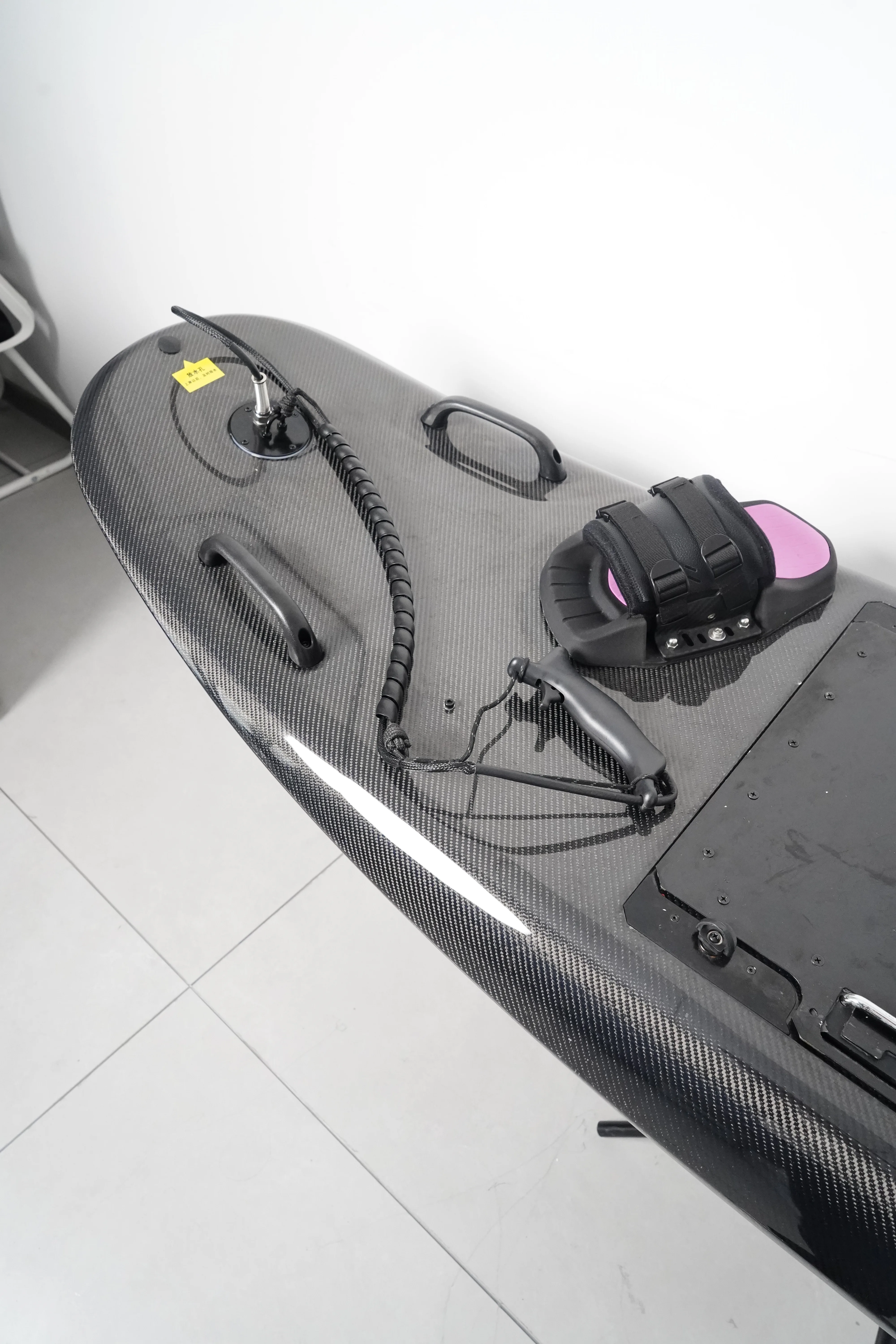 2026 High Performance Adult Carbon Fiber Jet Surfboard Fast Speed Electric Board for Ocean Waters 48v Battery Voltage for Surfin