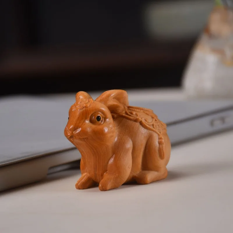 Adorno de conejo de la fortuna tallado en madera de dibujos animados de ciprés Taihang, regalo de conejito del zodiaco, escultura de Lapín Adorable, decoración de animales de madera, 1 ud.