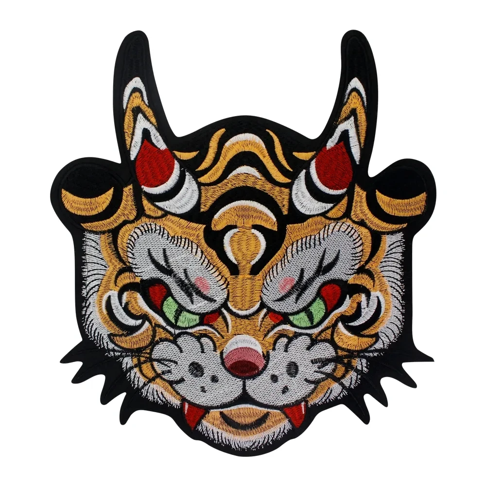 Eye Wolf Dog Cat Patches Tiger Badge Clothing Iron on Japanese Embroidered Samurai Tattoos Applique DIY Punk Apparel Accessory