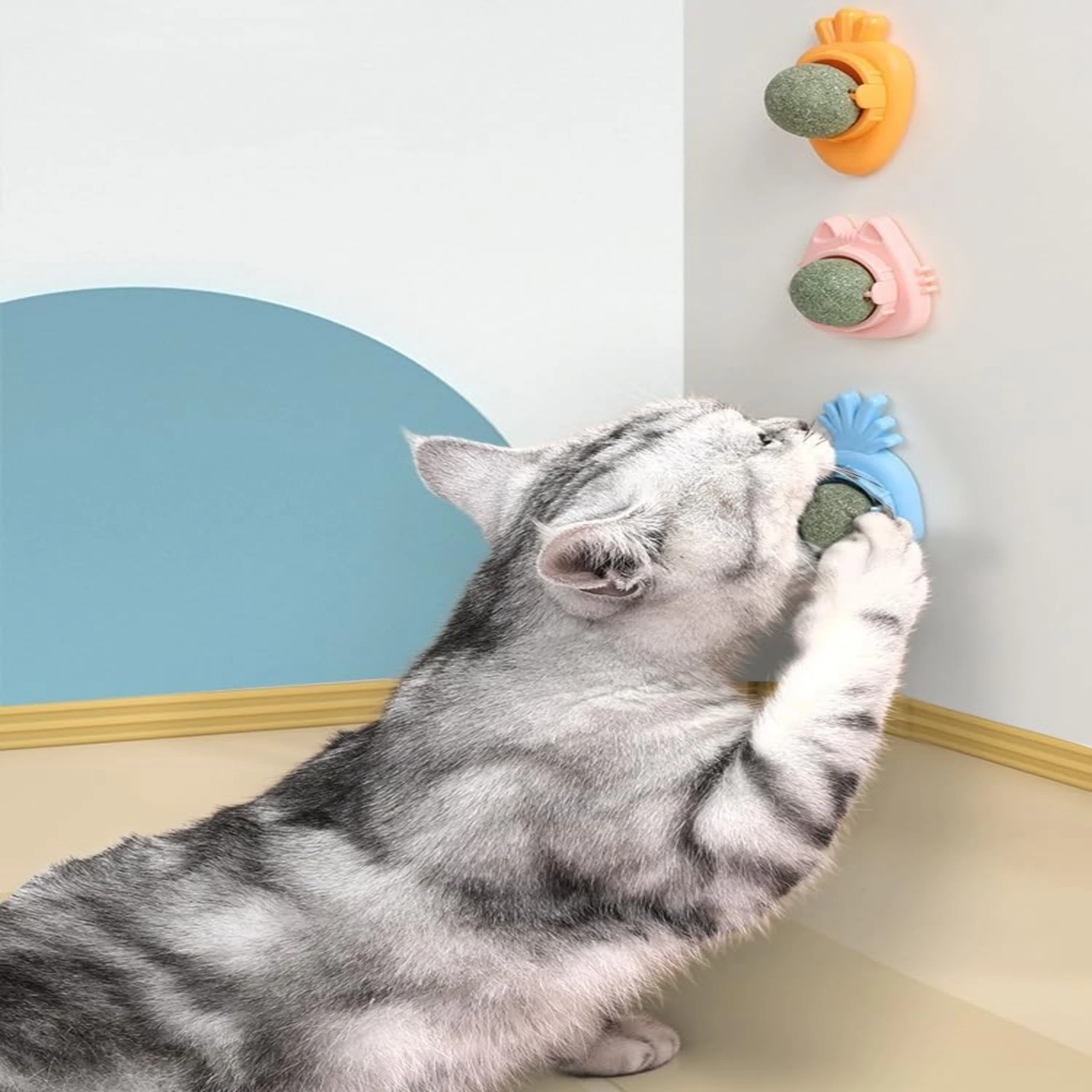 

Delight Your Feline Friends with Our Organic 3-Pack of Irresistibly Cute Silvervine Catnip Balls - Keep Your Indoor Cats Happy,