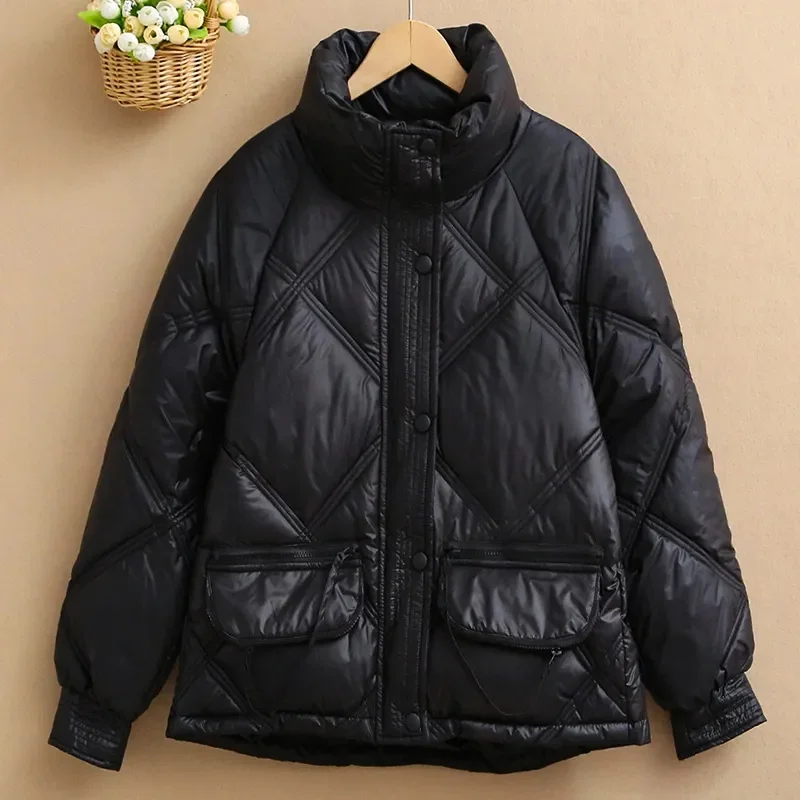 

2023New Light Thin Warm Cotton Padded Coat Women's Loose Large Size Outerwear Autumn Winter Parkas Short Down Jacket Ladies Tide