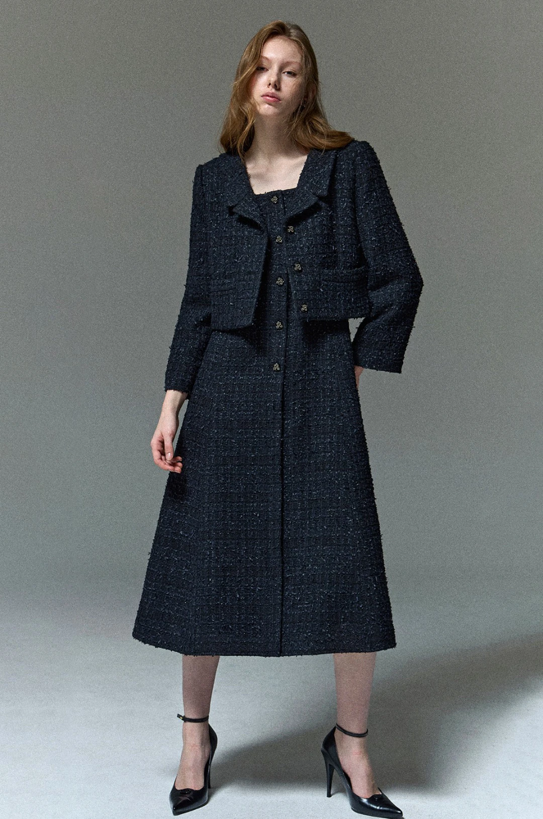 Conjunto de Vestido de Duas Peças com Colete Curto de Gola  Estilo Coreano Versátil e Moderno, Saia Godê de Cintura Alta,...