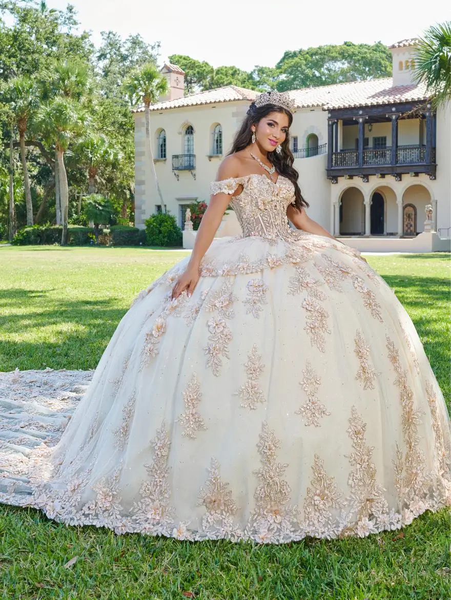 Personalizado rojo 2024 vestido para quinceañeras flores apliques encaje fuera del hombro vestido De baile dulce 15 16 vestido Vestidos De 15 Años YQD126