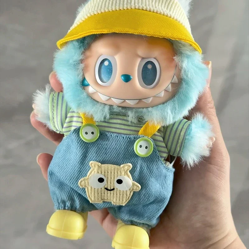 Für Labubu-Puppen, erste zweite Generation, Plüschtiere, sitzende Party, Vinylfiguren, Strickpullover, Fischerhut, Overall, Jeans-Set