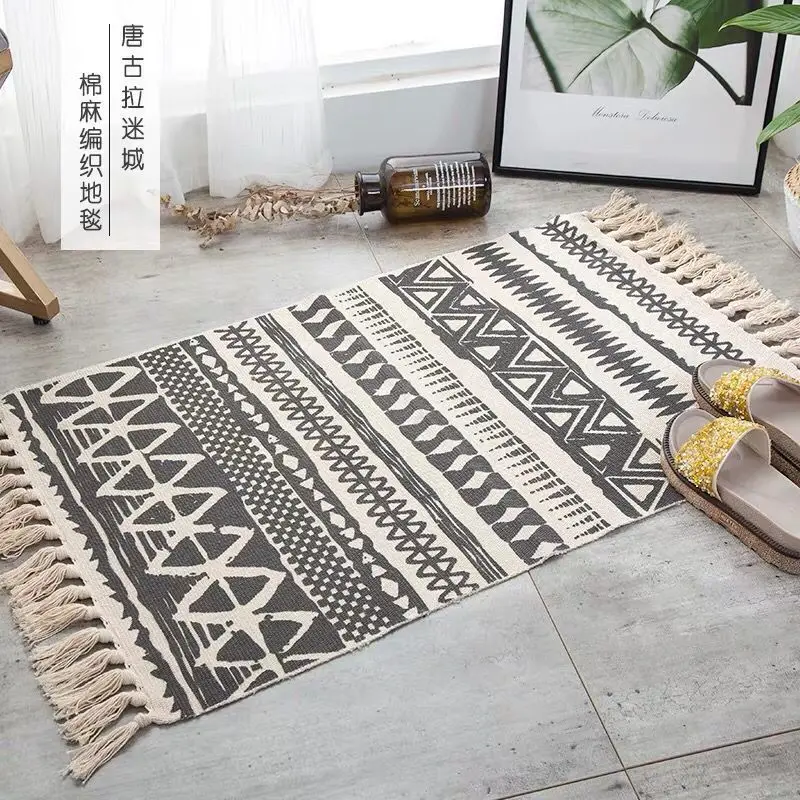 Nordic Cotton And Linen Rug Floor Ethnic Style Carpet Door Tassel Foot Small Rug Bedroom Non-slip Geometric Rug For Living Room