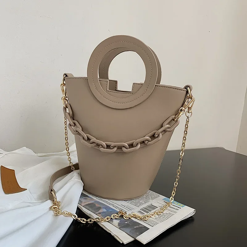 2024 New Bucket Bag Female Fashion Designer Handbag Commuter Retro Versatile Chain One Shoulder Crossbody Bag