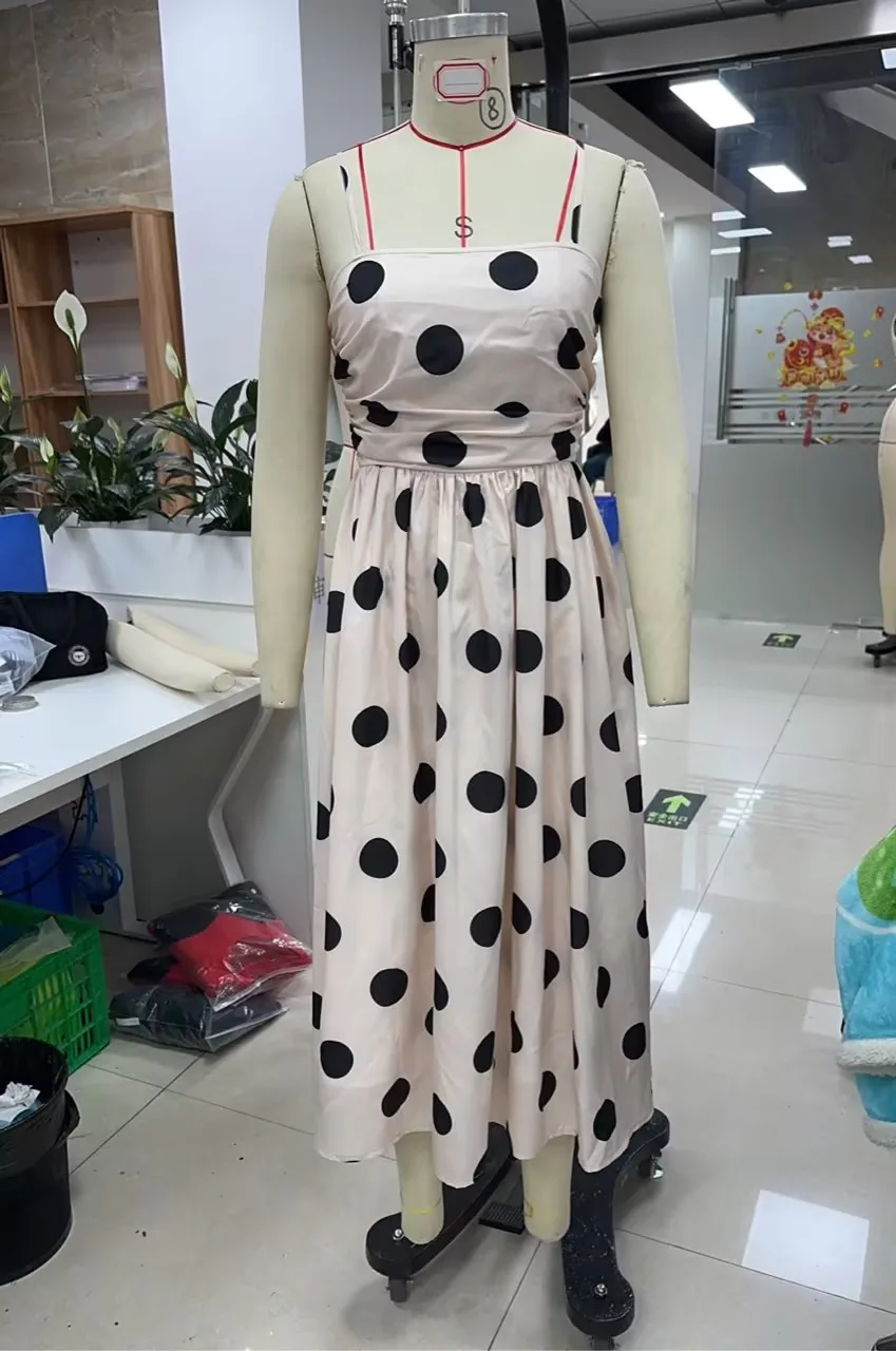 Vestido Midi acampanado con tirantes finos y cuello cuadrado fruncido para mujer, vestido camisola con estampado de puntos a la moda para viajes de fiesta diarios