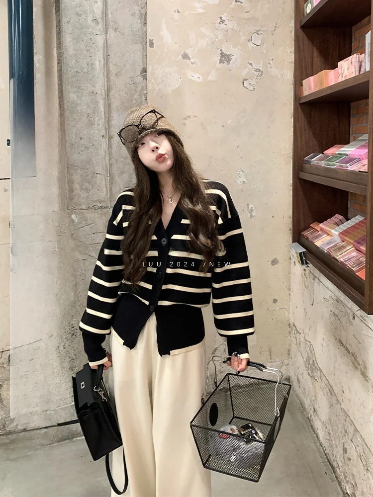 

Women's Long Sve V-ne Knitted Sweater Waist-cinched Striped Inner Wear Design Spring Autumn Open Cardigan Korean Sle