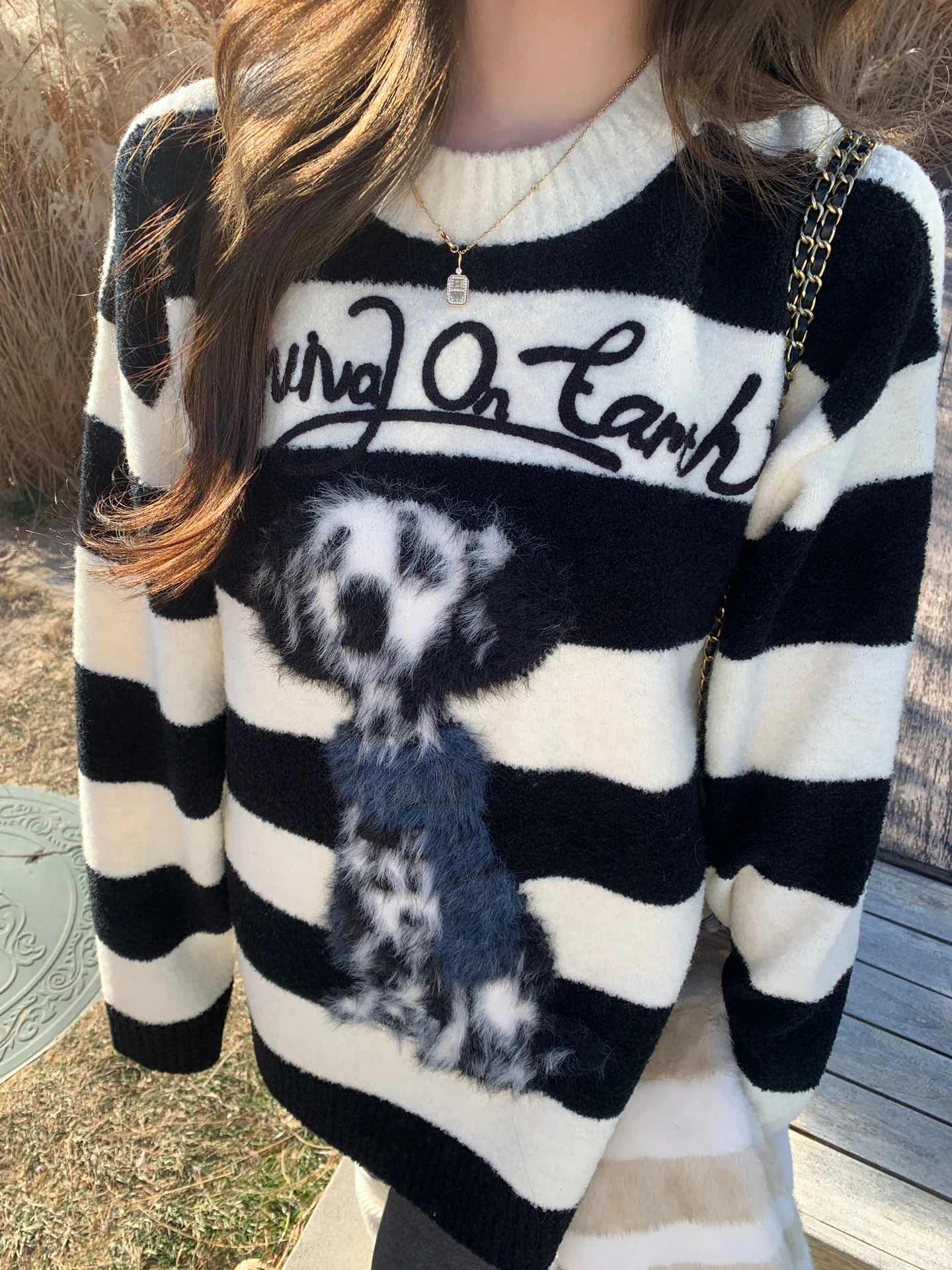 

Bla White Color Blo Korean Sle Women's Knitted Sweater Winter Unique Age Reduction Design Soft Long Sve Top