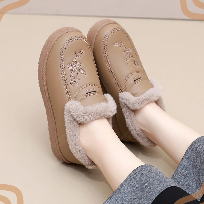 Winter New Women's Shoes Fashion Embroidery Plush Trim Loafers for Woman Comfort Warm Casual Shoes Designer Shoes Zapatos Mujer