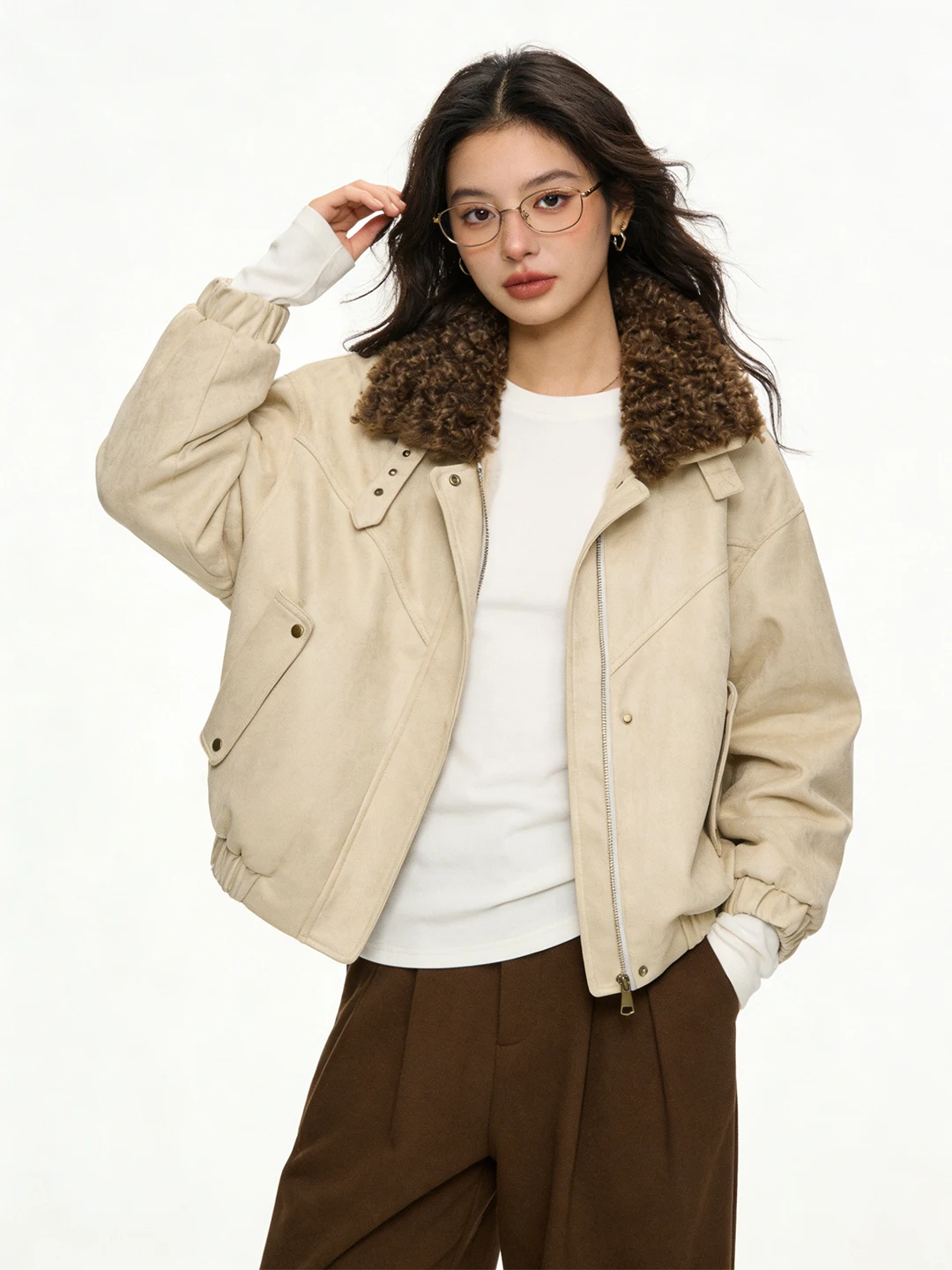 

Ретро-куртка в корейском стиле из замши на флисовой подкладке, женская зимняя новинка, теплая парка с воротником из овечьего меха, верхняя одежда с воротником-стойкой