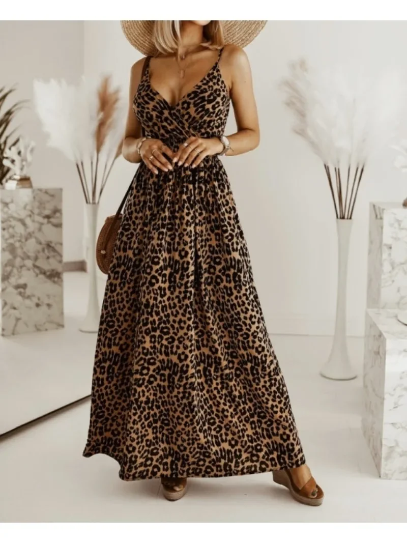 Women's Fashionable Long Leopard Print Printed Camisole Dress for Leisure Vacation with Large V-neck and Ankle Skirt