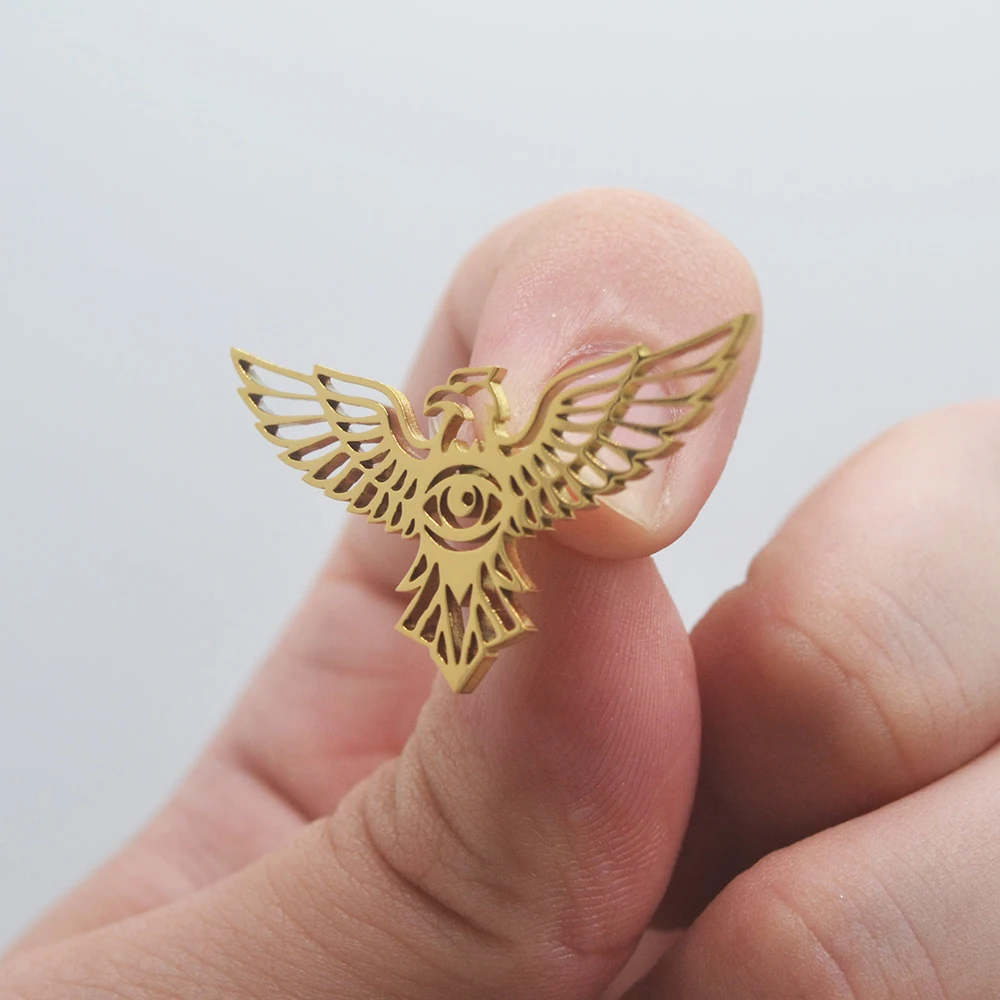 Majestic Eagle Stainless Steel Brooch With Butterfly Clasp Fashionable Metal Pin Unique Decorative Accessory​