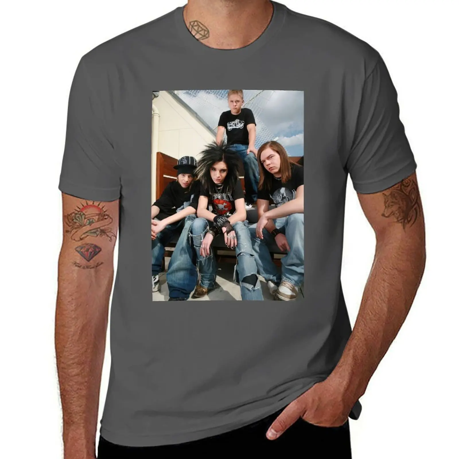 tokio hotel 5 T-Shirt Simple Graphic Design T-Shirt