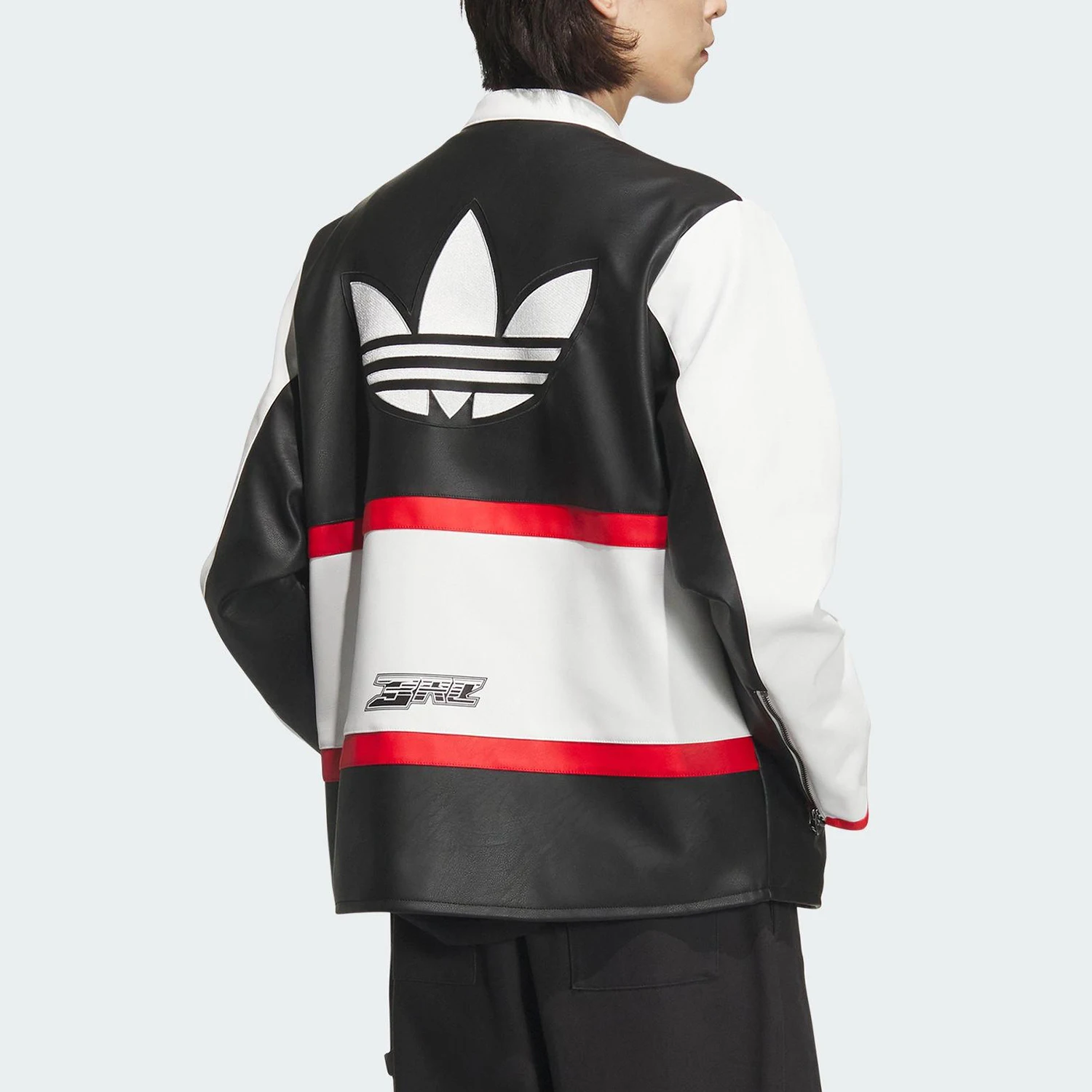 سترة أديداس أصلية للرجال فضفاضة وعصرية JM8031