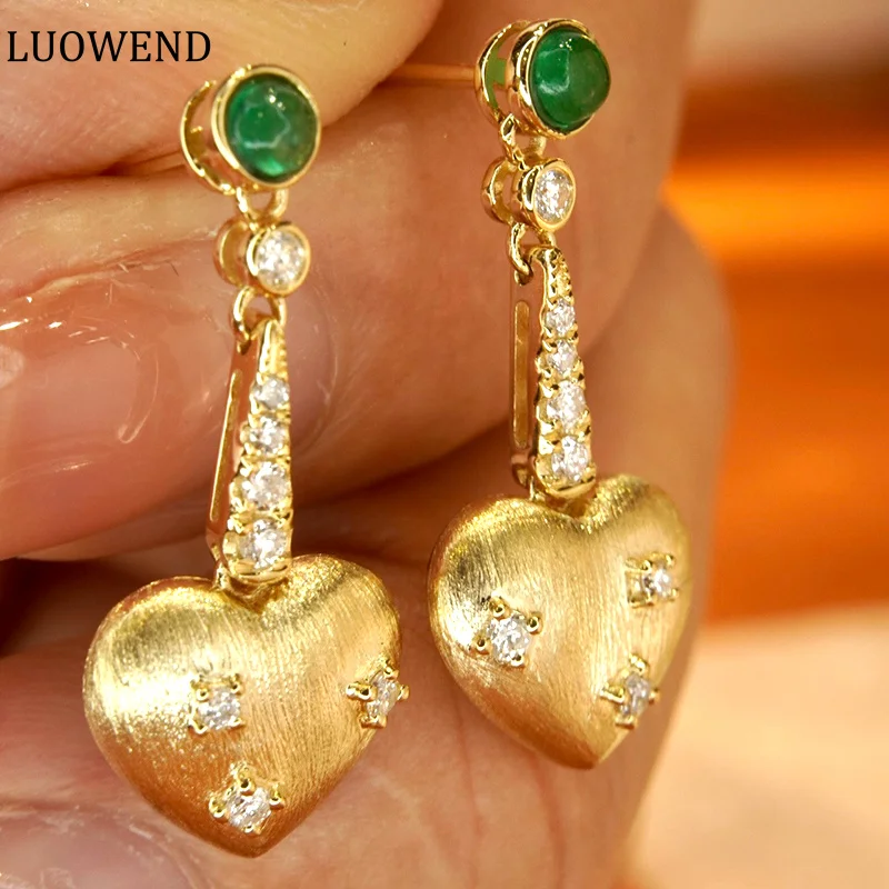 

LUOWEND 18K Yellow Gold Earrings Romantic Heart Design Real Natural Emerald Shiny Diamond Gemstone Drop Earrings for Women