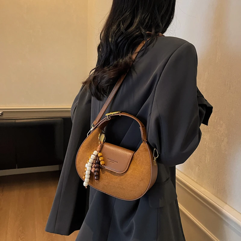 Retro PU Leather Small Saddle Bag 2026 Winter Shoulder Bag Luxury Crossbody Bag Females Luxury Handbags and Purses