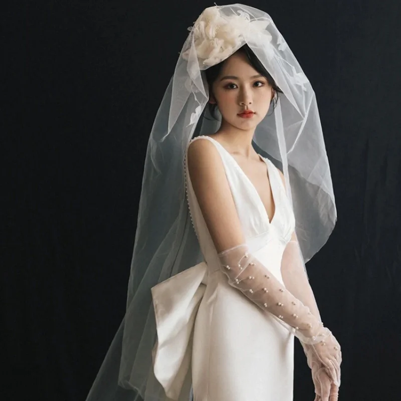

French Satin Light Wedding Dress Simple BridevLingsen Style Outdoor Veil2025New Mermaid Gown with Welcome Veil